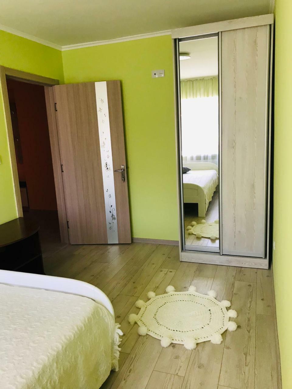 Арт Квартира В Центрі Міста Uzjhorod Eksteriør bilde